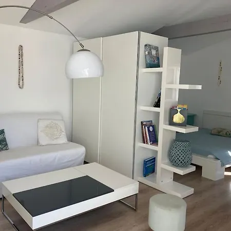 Ze Studio Saint-Savournin Buitenkant foto